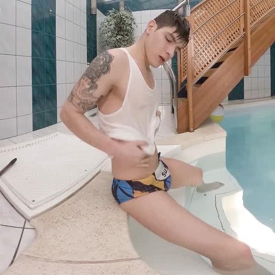 Bastian The Pool Boy VR Porn Video